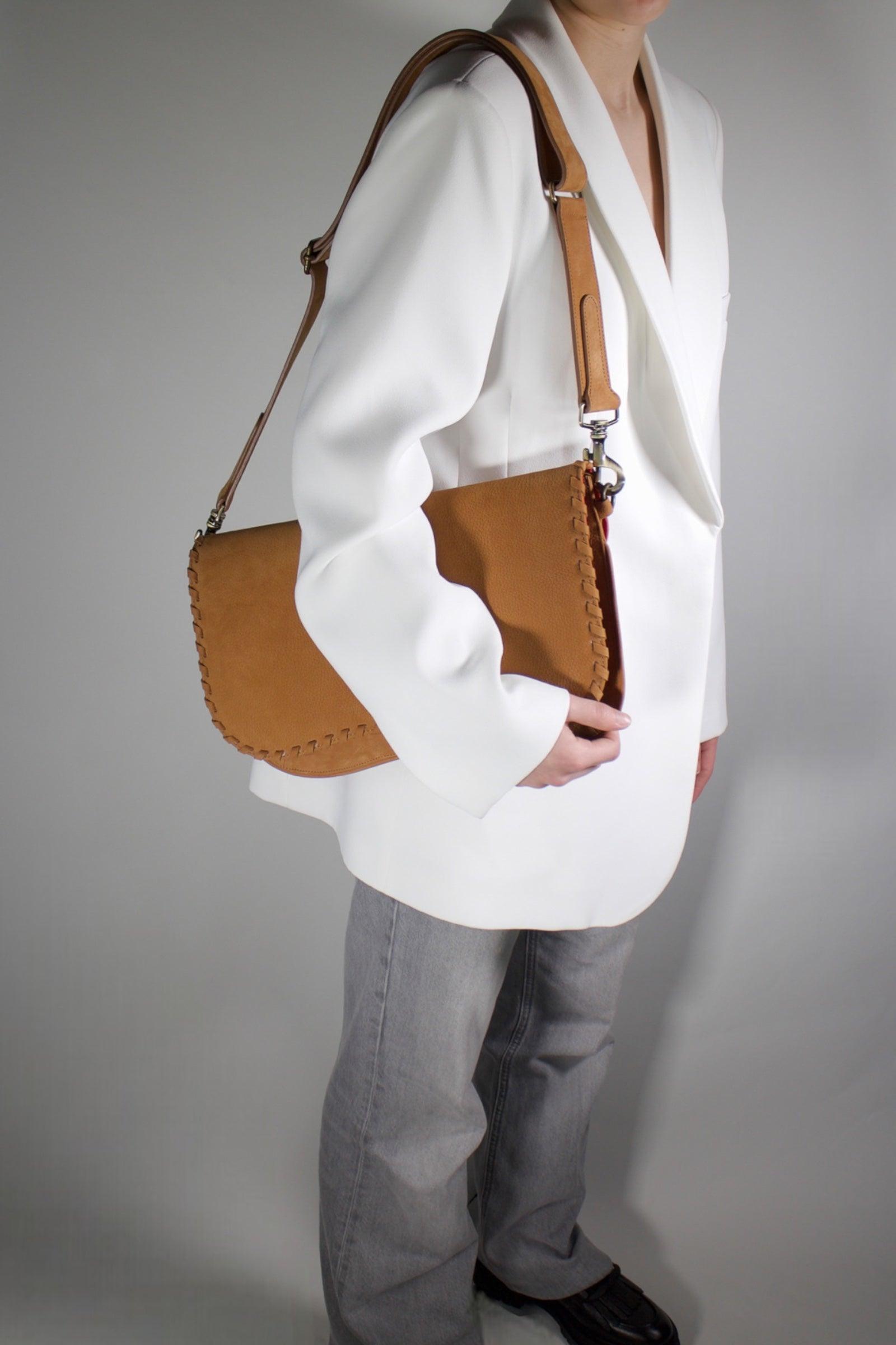 BOLSO STAR TRESSA NOBUCK CAMEL