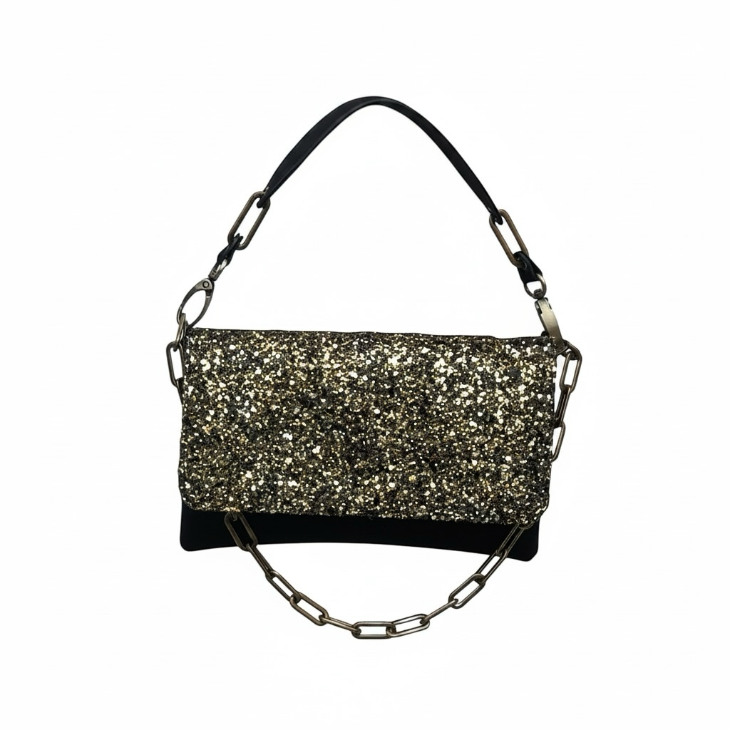 Sac à bandoulière La Stella noir et doré orné de paillettes, avec chaîne métallique et bandoulière en cuir.
