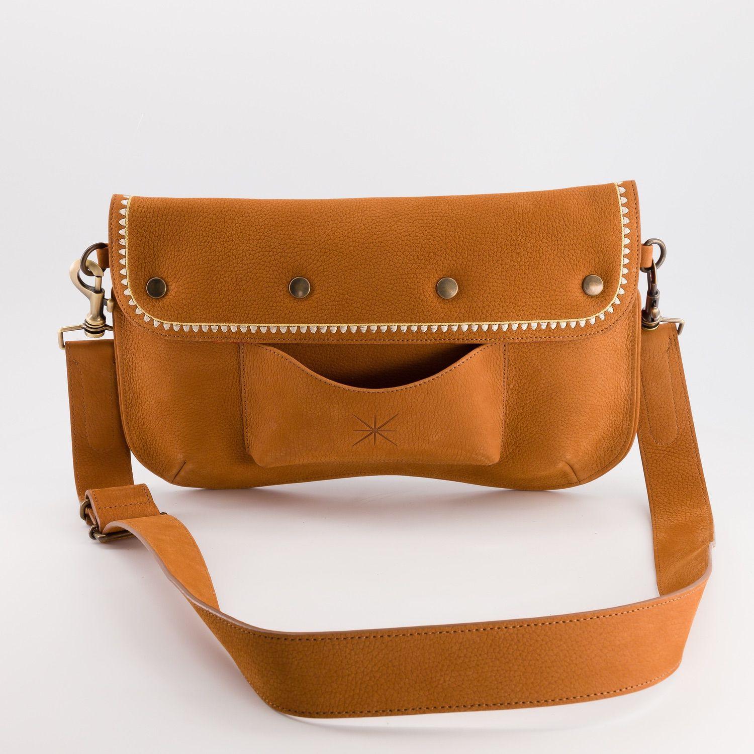 SOLAPA ESTRELLA OJO AZUL NUBUCK CAMEL