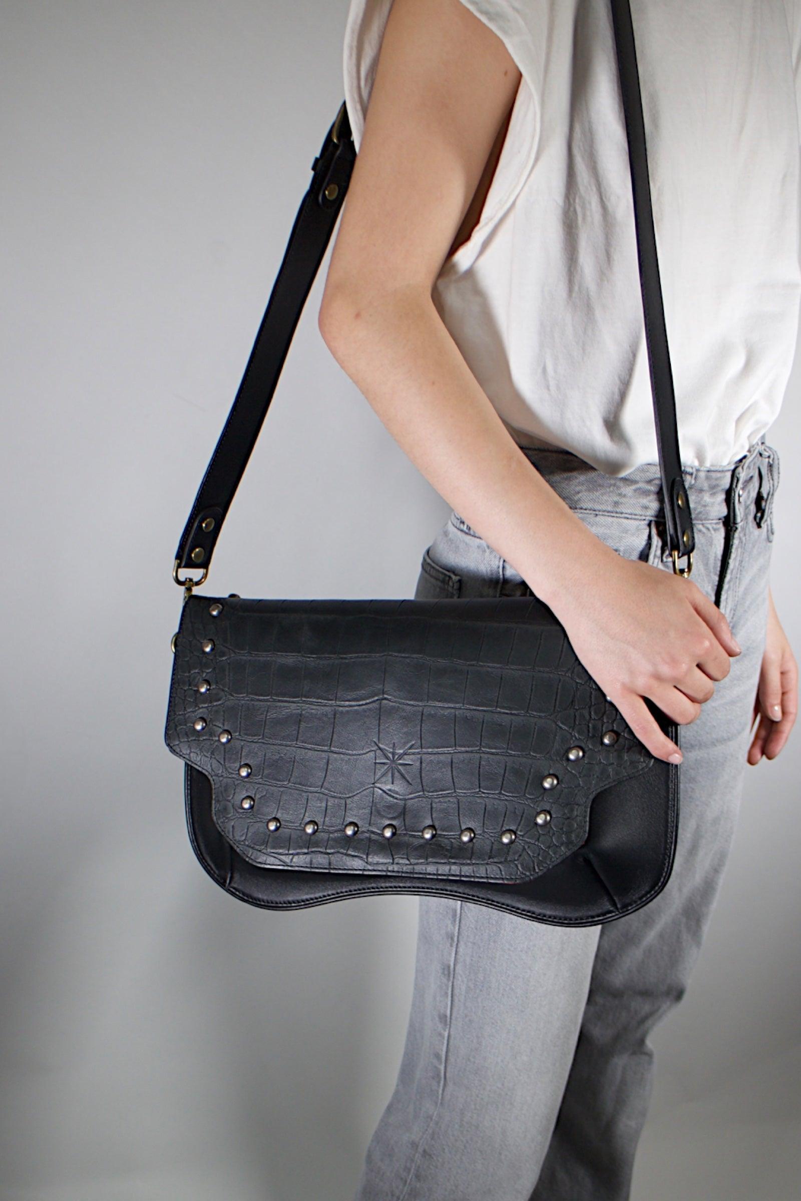 BOLSO STAR KHARA DE PIEL NEGRO